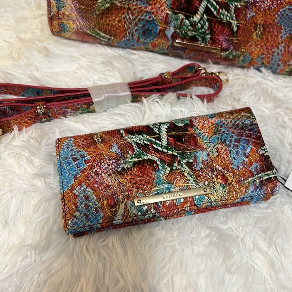 Brahmin small Finley and Ady wallet set in Reservoir - Picture 4 of 13